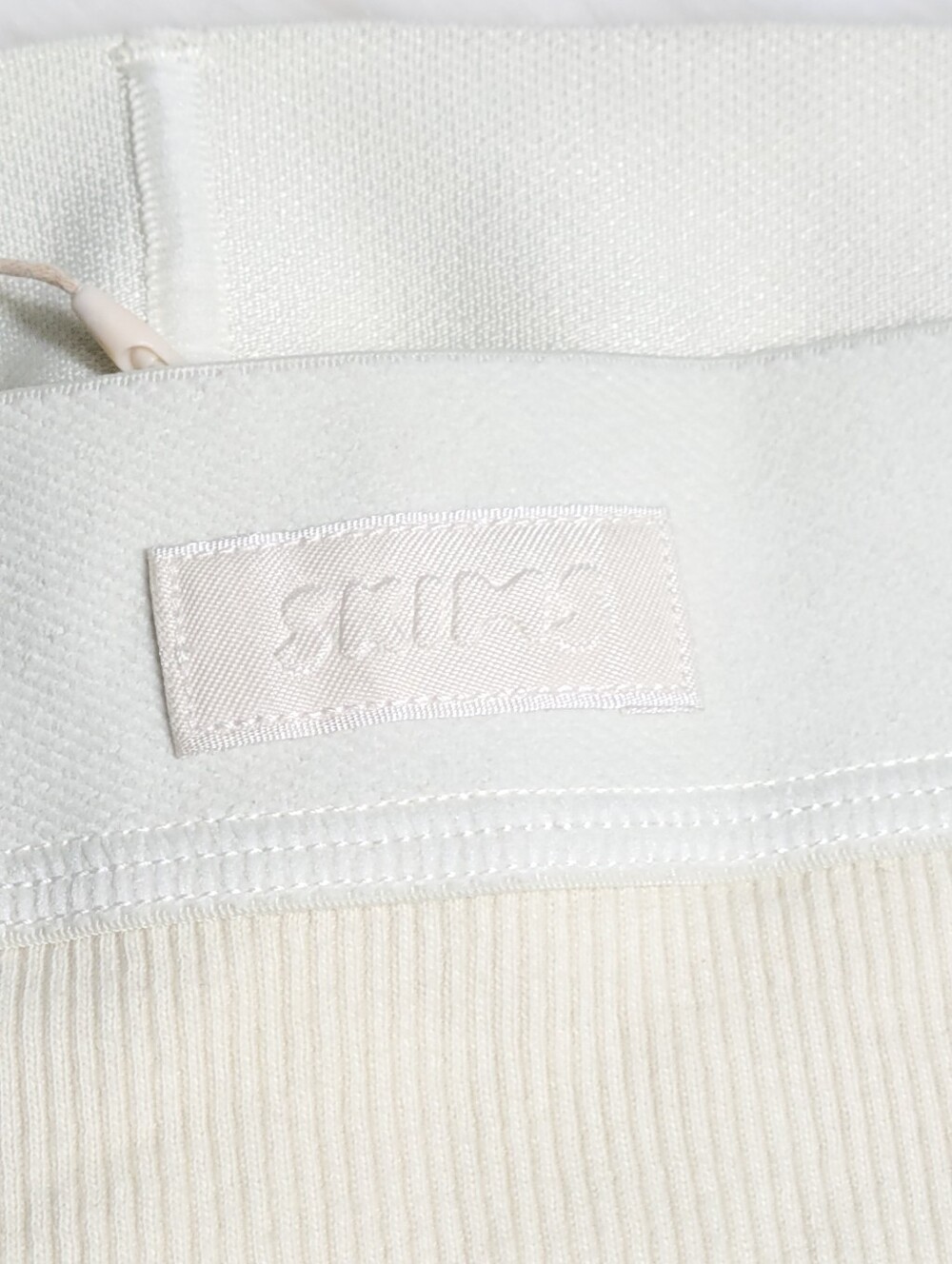 SKIMS Cotton Rib Boxer Short Cream Bone Women Small NEW - Picture 3 of 5